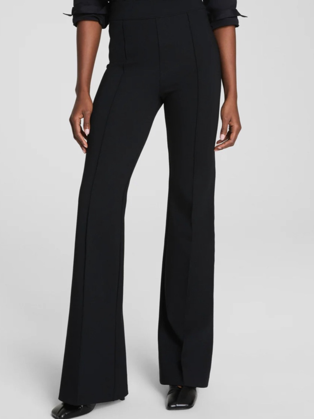 SPANXsupersmooth® PerfectFit
Ponte Flare Pant
NEW WITHOUT TAGS